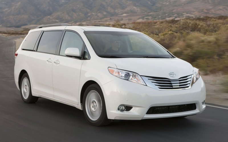 Toyota Camry XLE 2013