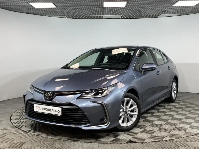 Toyota Corolla 2019 гибрид