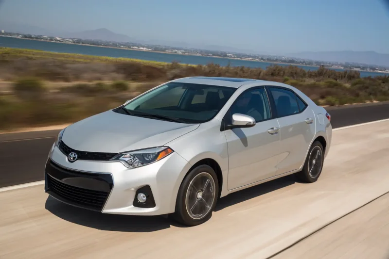 Toyota Corolla 2015