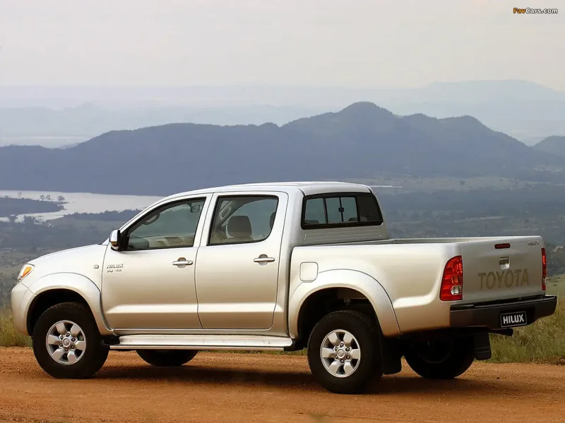 Toyota Hilux Double Cab v