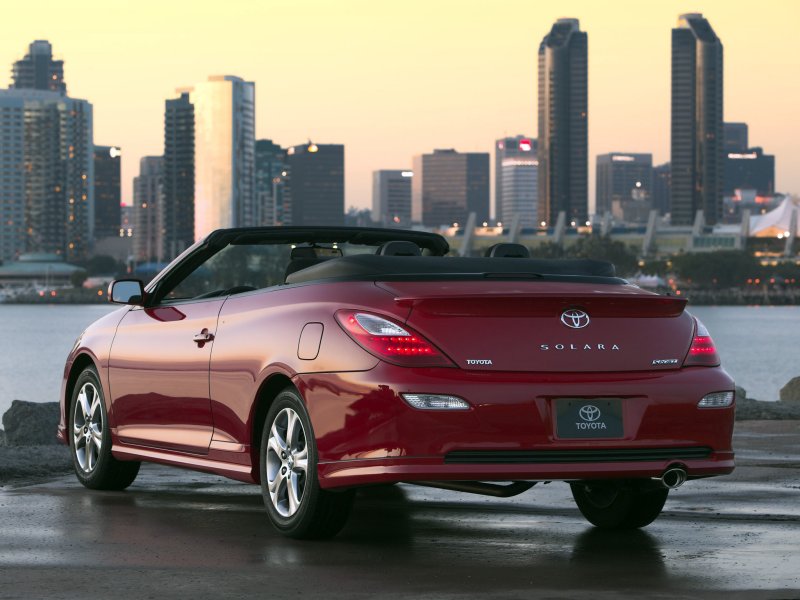 Toyota Camry Solara 2