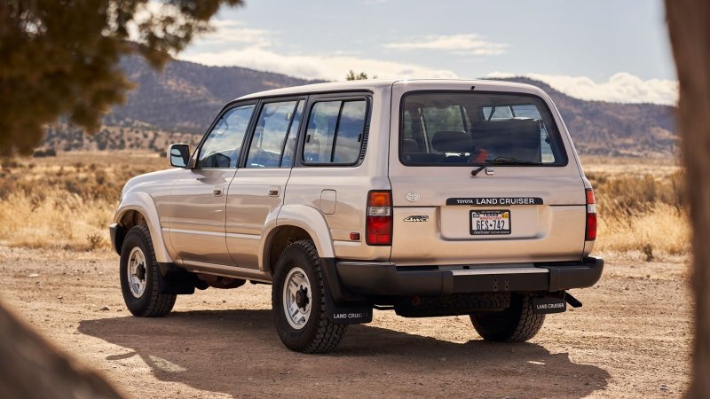 Toyota Land Cruiser 80