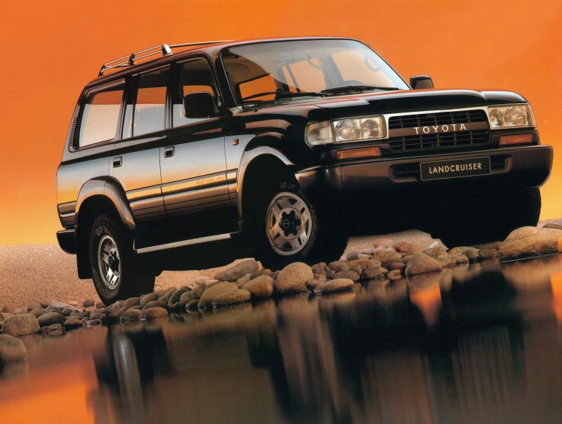 Toyota Land Cruiser 80 v8