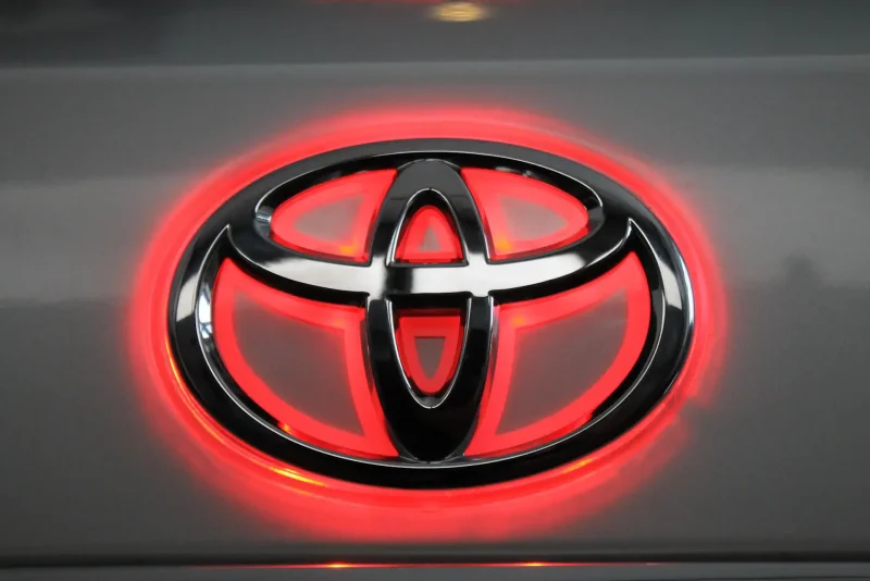 Toyota logo 2021
