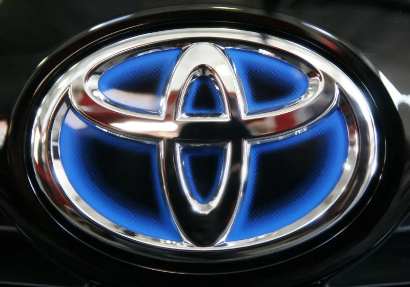 Toyota Mark Emblem