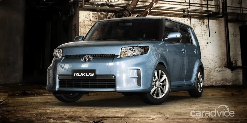 Тойота Corolla Rumion