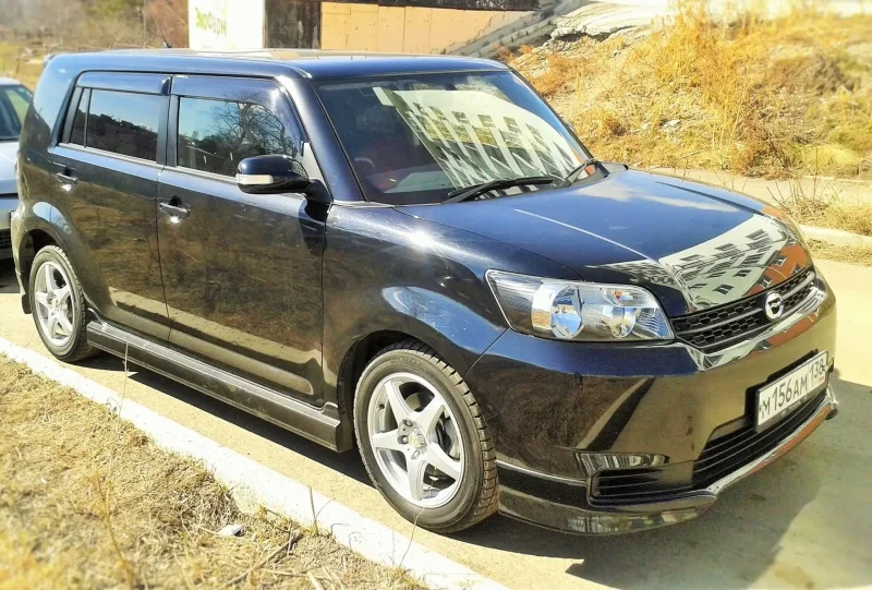Toyota Corolla Rumion левый руль