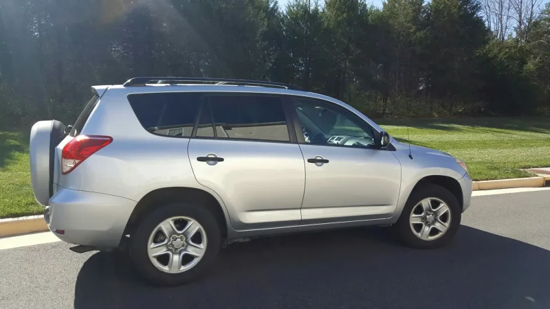 Toyota rav4 3 поколение