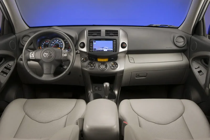 Toyota rav4 2007 салон