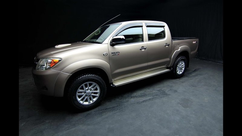 Тойота Hilux Vigo