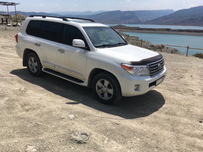Toyota Land Cruiser 200 2016