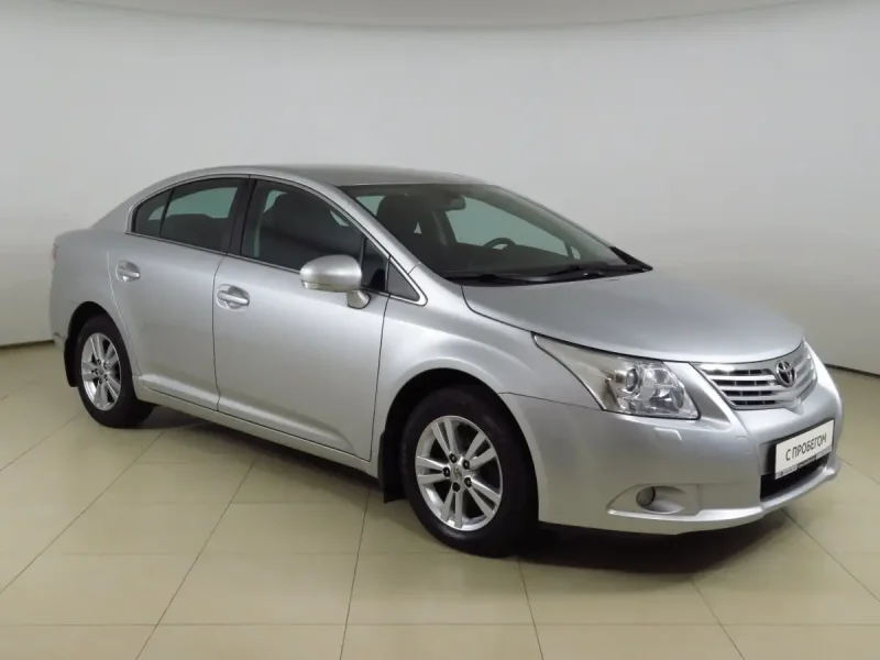Toyota Avensis 2010 г.в.
