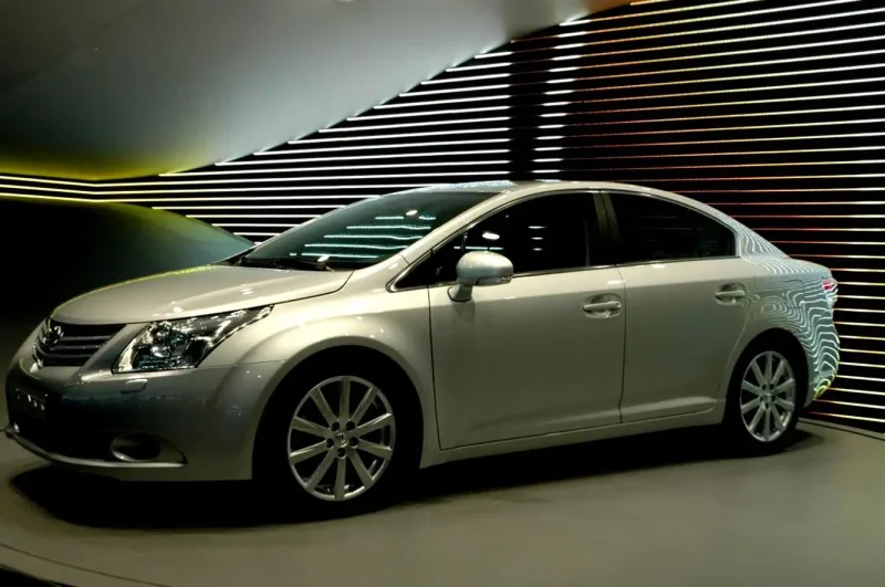 Toyota Avensis t27