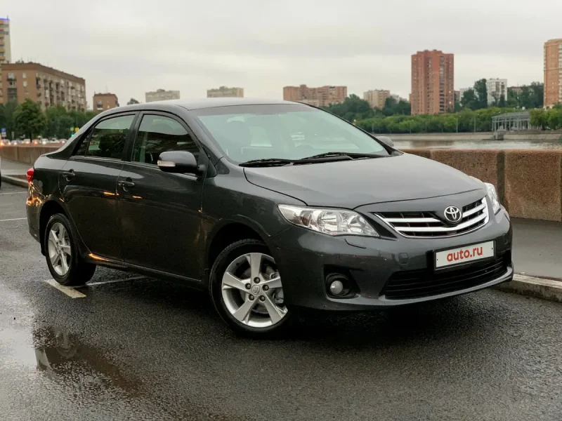 Toyota Corolla e140