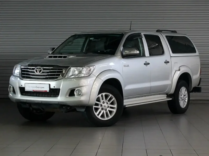 Toyota Hilux Surf 2012