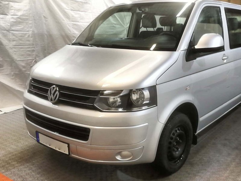 Volkswagen Caravelle t5 2003 задок