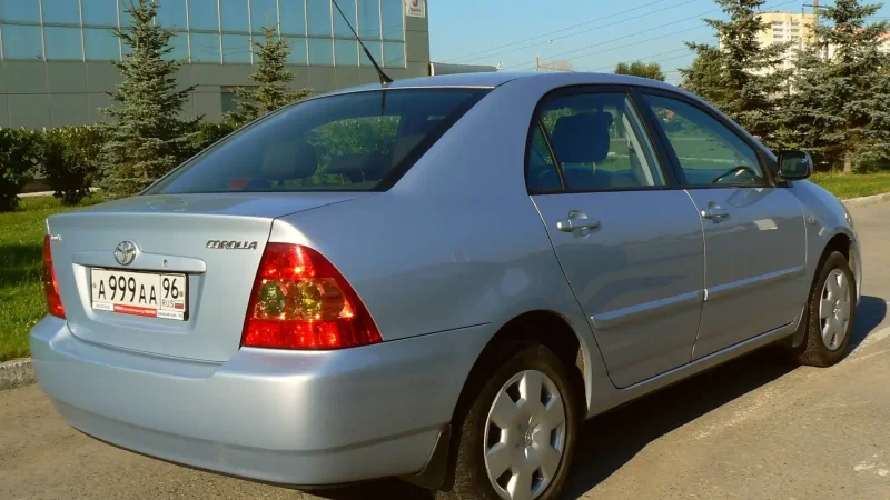 Toyota Corolla 2002 седан