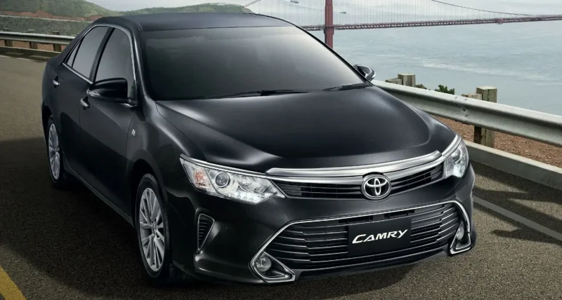 Toyota Camry 2015 2-4