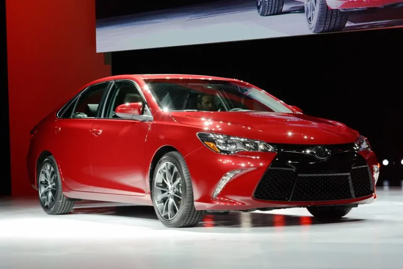 Toyota Camry 2015
