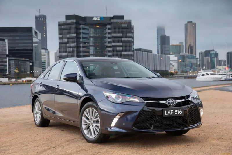 Toyota Камри 2015