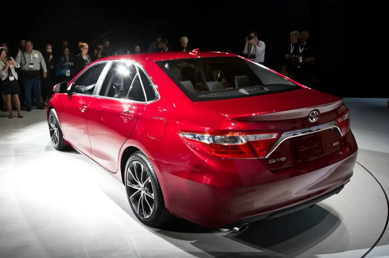 Toyota Camry 2015