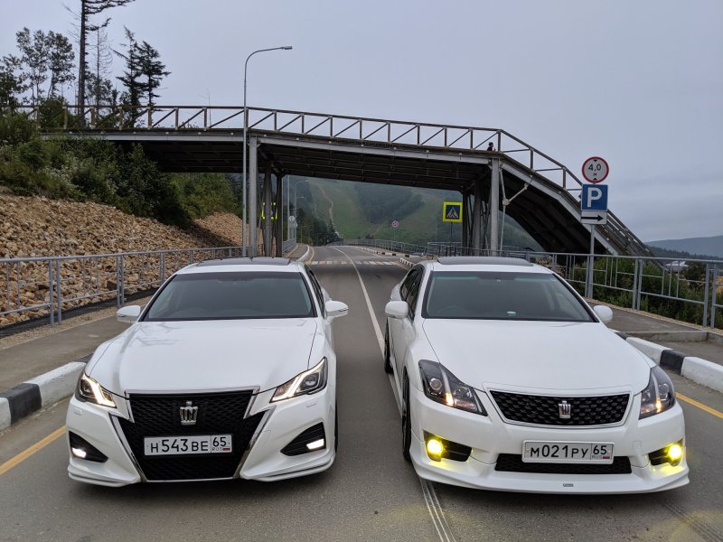 Toyota Crown athlete g