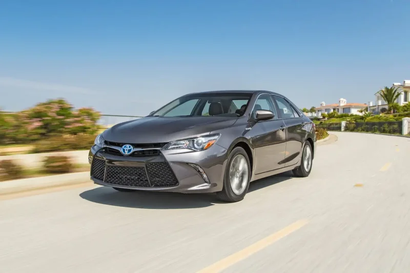 Toyota Camry Hybrid 2015