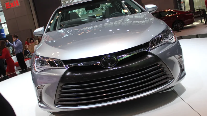 Новая Toyota Camry 2015