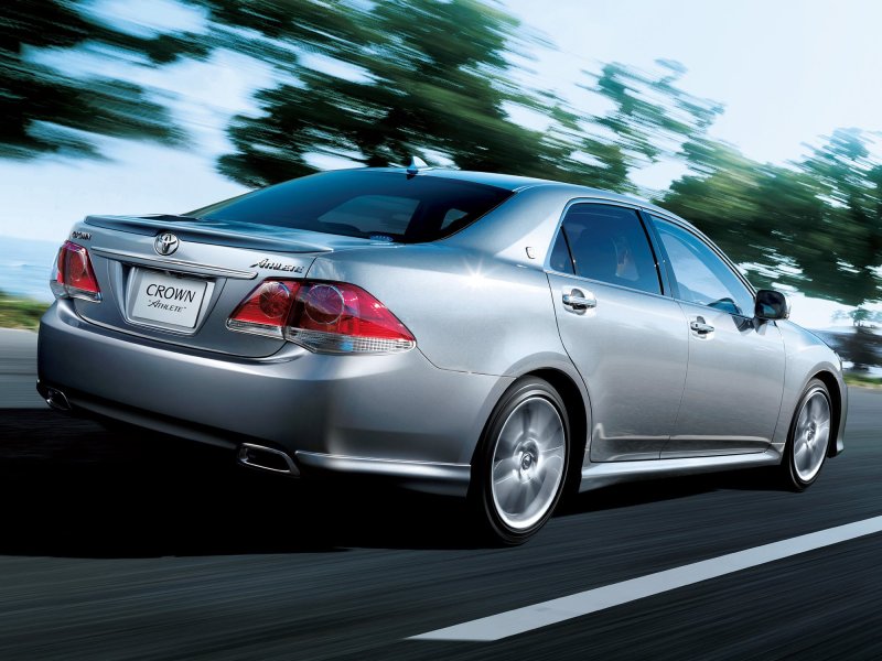 Toyota Crown s200