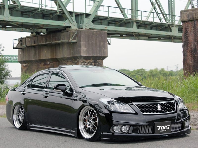 Toyota Crown s200 athlete