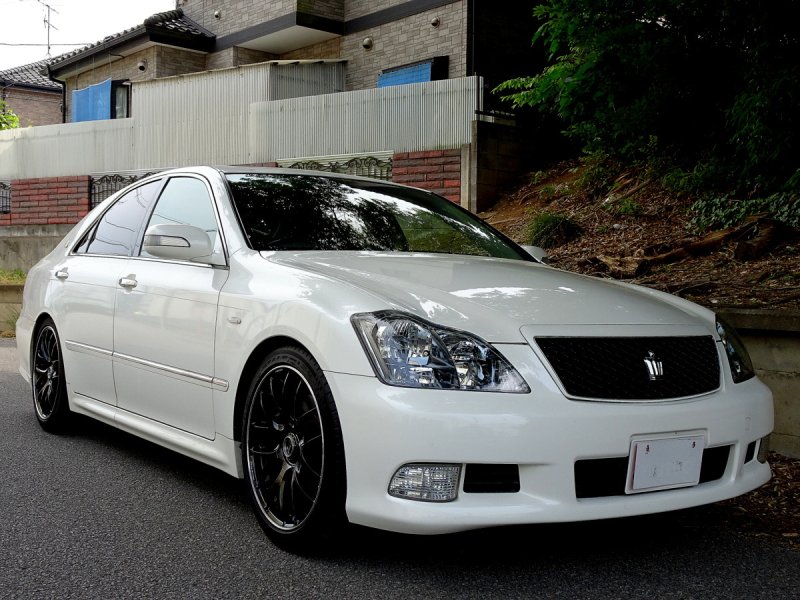 Crown 180 athlete