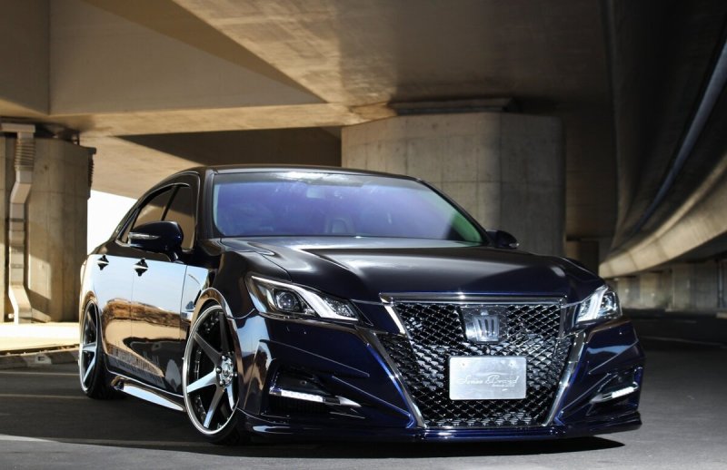 Toyota Crown athlete 2021