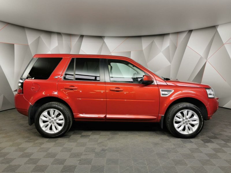 Land Rover Freelander II Рестайлинг 2