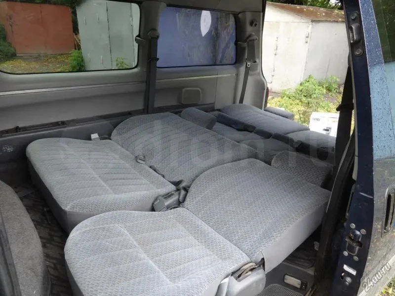 Toyota Hiace спальное место