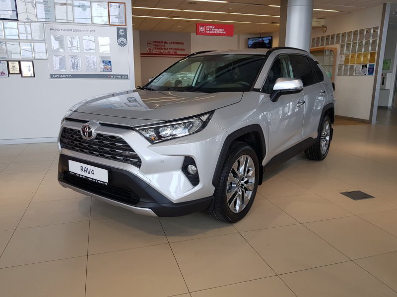 Toyota rav4 2020 серебристый металлик