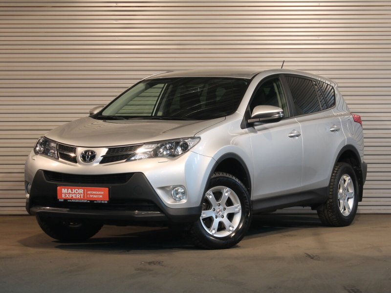Toyota rav4 2020 серебристый металлик