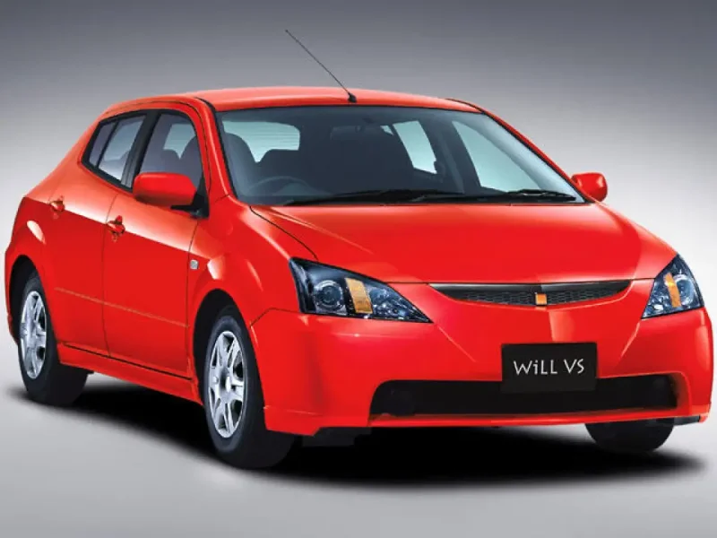 Toyota will vs 2004