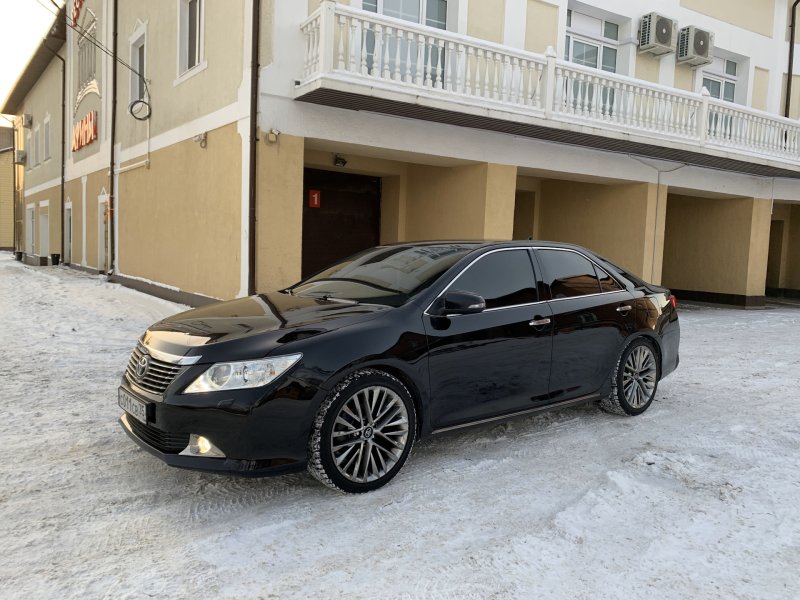 Toyota Camry xv50
