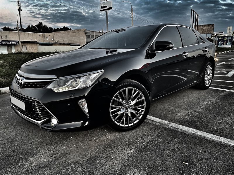 R17 Toyota Camry v50