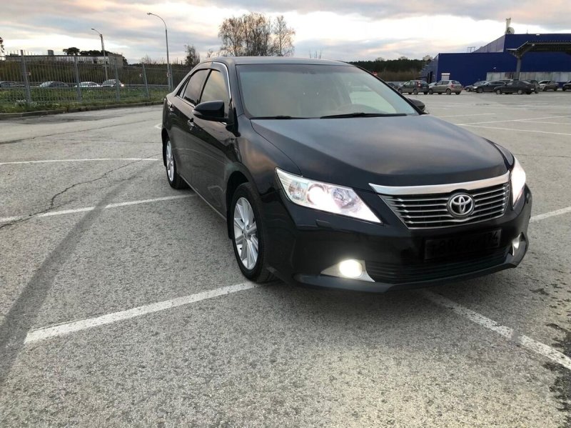 Toyota Camry xv50