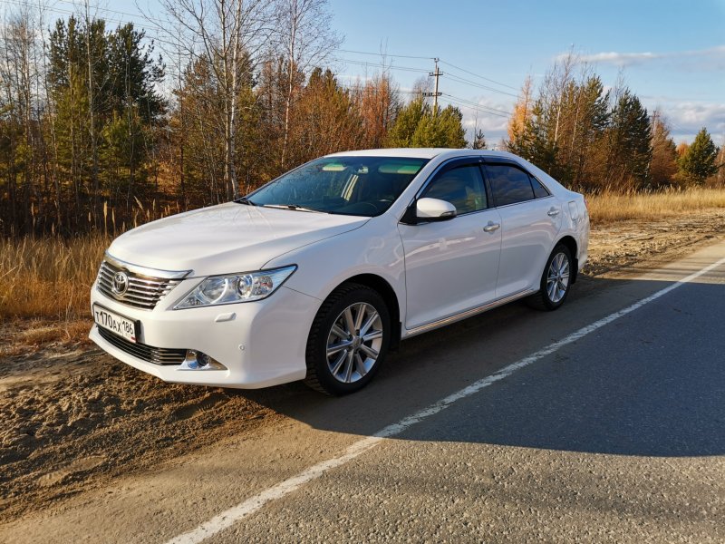 Toyota Camry VII (xv50)