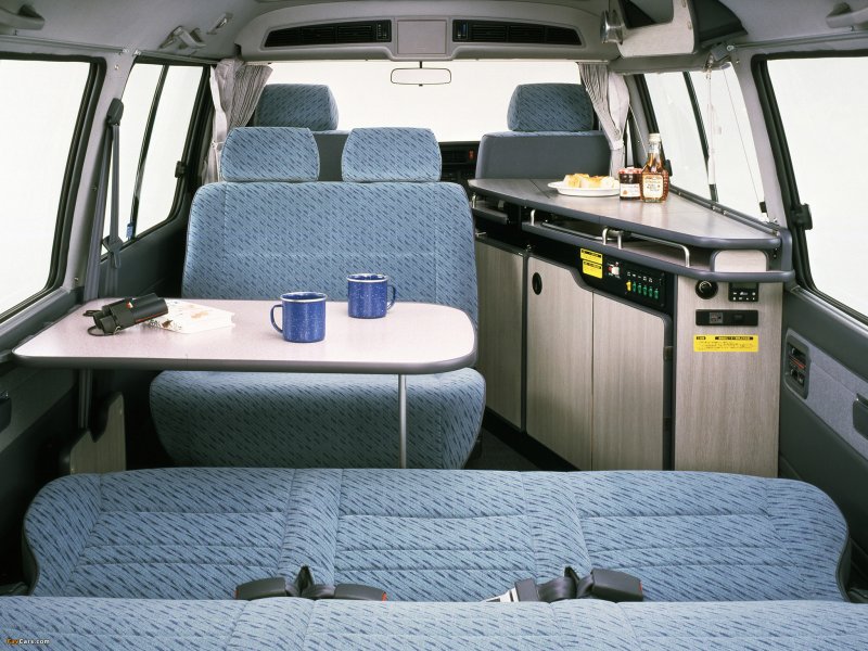Toyota Granace 2020