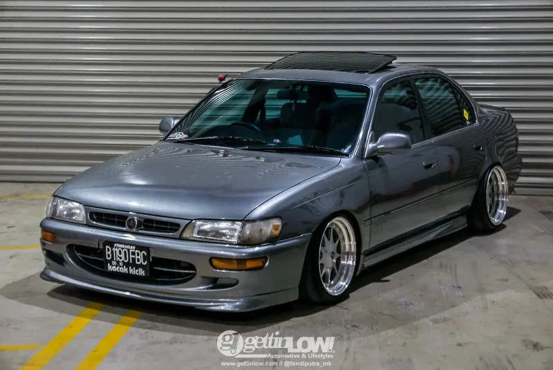 Toyota Corolla ae100