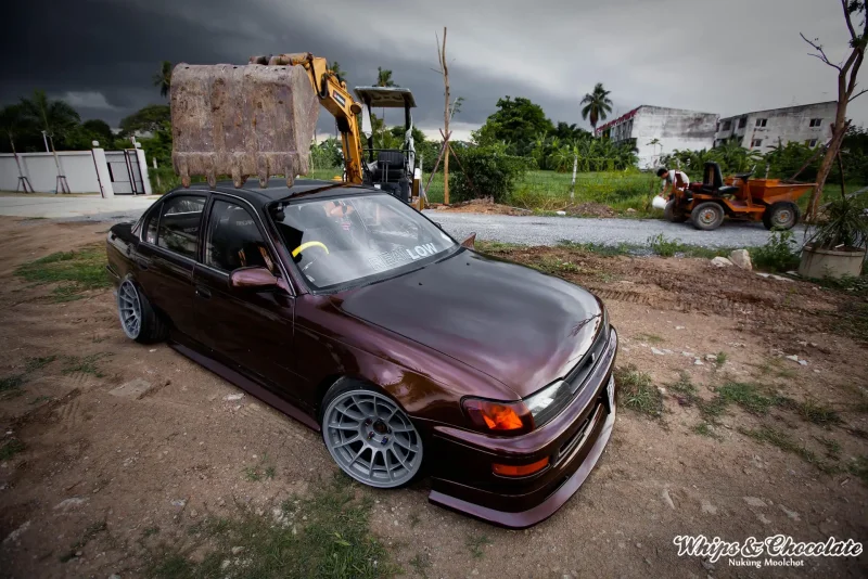 Toyota Corolla ae100