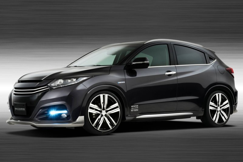 Honda Vezel 2016 белый