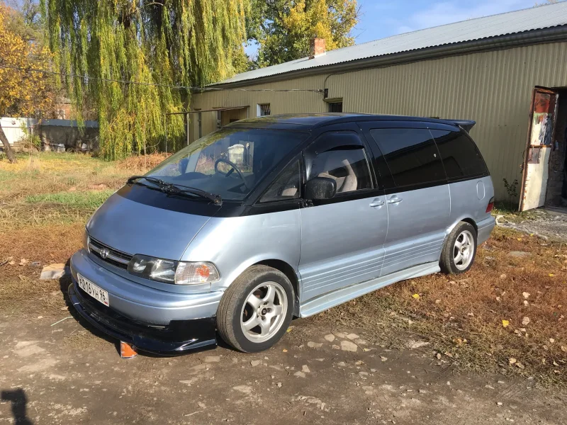 Toyota previa 1992 Tuning