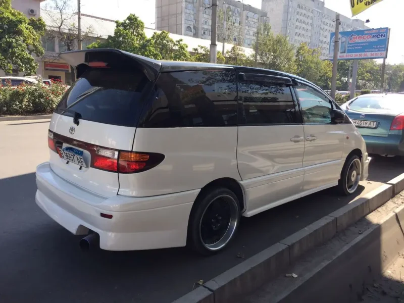 Toyota Estima t Aeras 2003