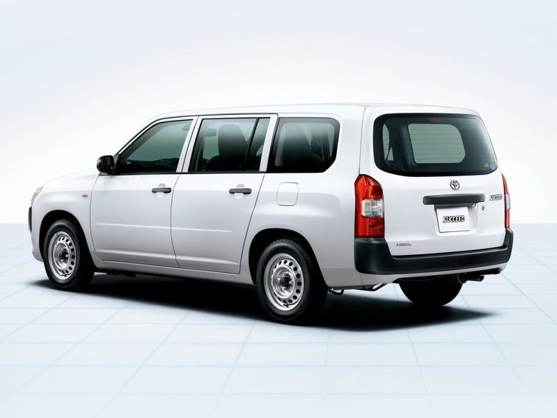 Toyota Probox 2016