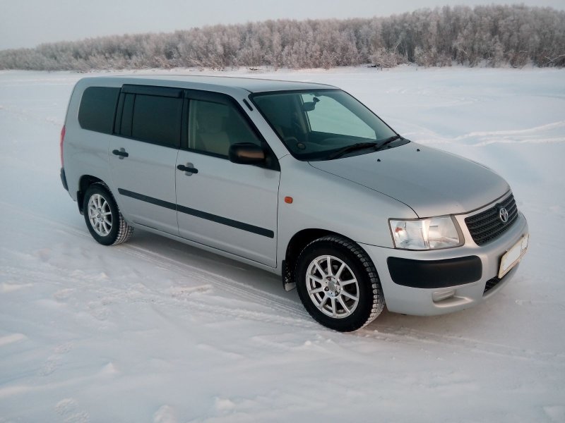 Toyota succeed 2009 г