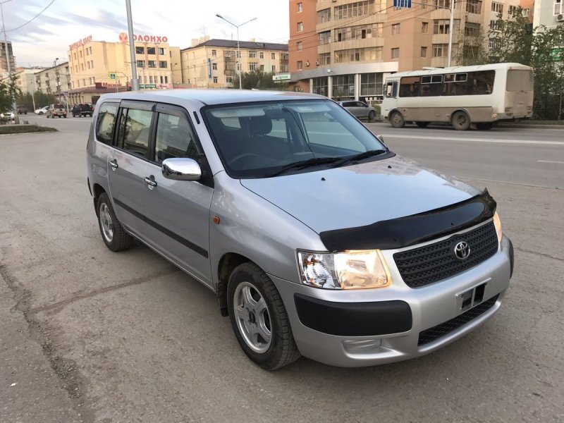 Toyota succeed i